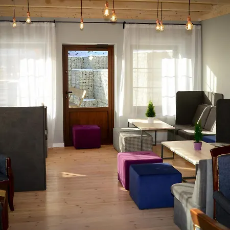 Zlote Gory - Czarna Gora シェンナ