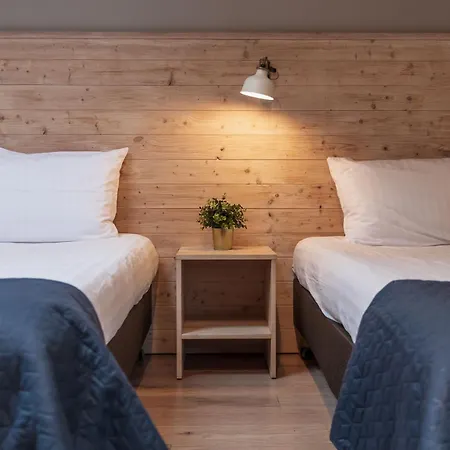 ベッド・アンド・ブレックファスト Zlote Gory - Czarna Gora シェンナ