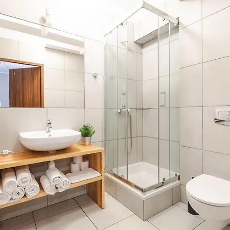 ベッド・アンド・ブレックファスト Zlote Gory - Czarna Gora シェンナ