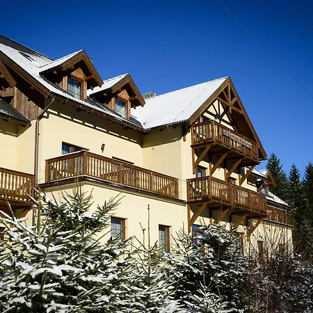 Złote Góry - Czarna Góra Bed and breakfast