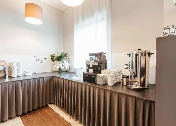 Złote Góry - Czarna Góra Alojamento de Acomodação e Pequeno-almoço Sienna (Klodzko)